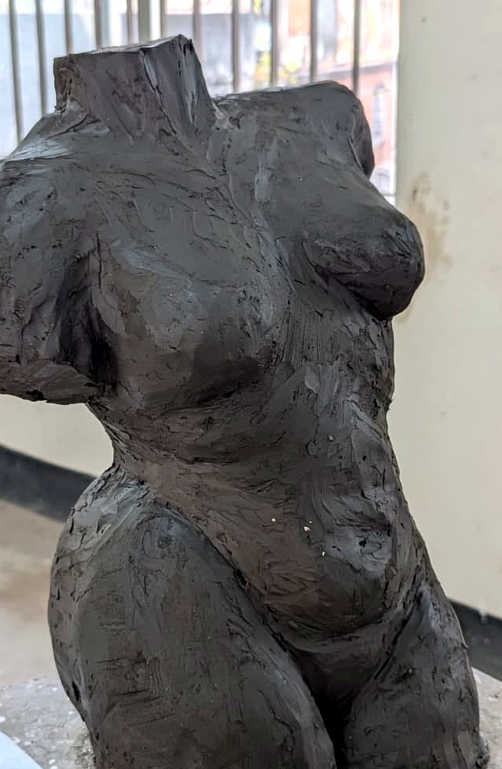 Female Torso Study — three-quarters study articulating thoracic twist